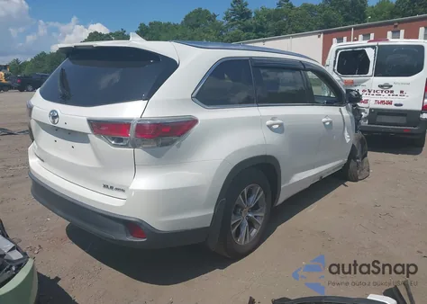 2015 Toyota Highlander Xle V6 из США, поврежденный, VIN 5TDJKRFH6FS072715